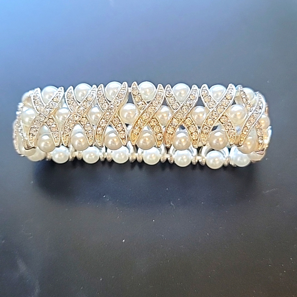 Pearl and Rhinestone Bracelet